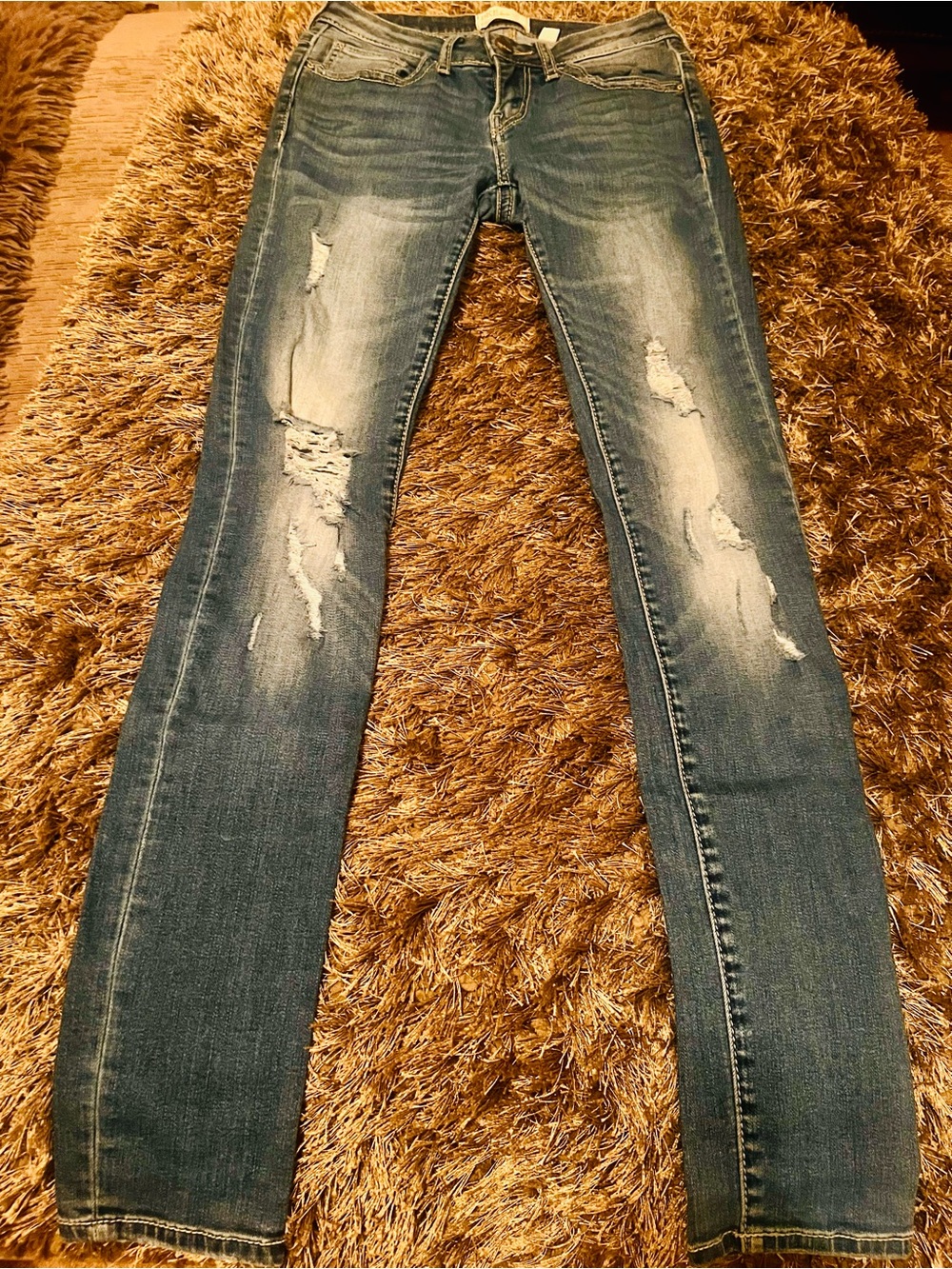 BKE Women's Stella Light Blue Distressed Skinny Jeans